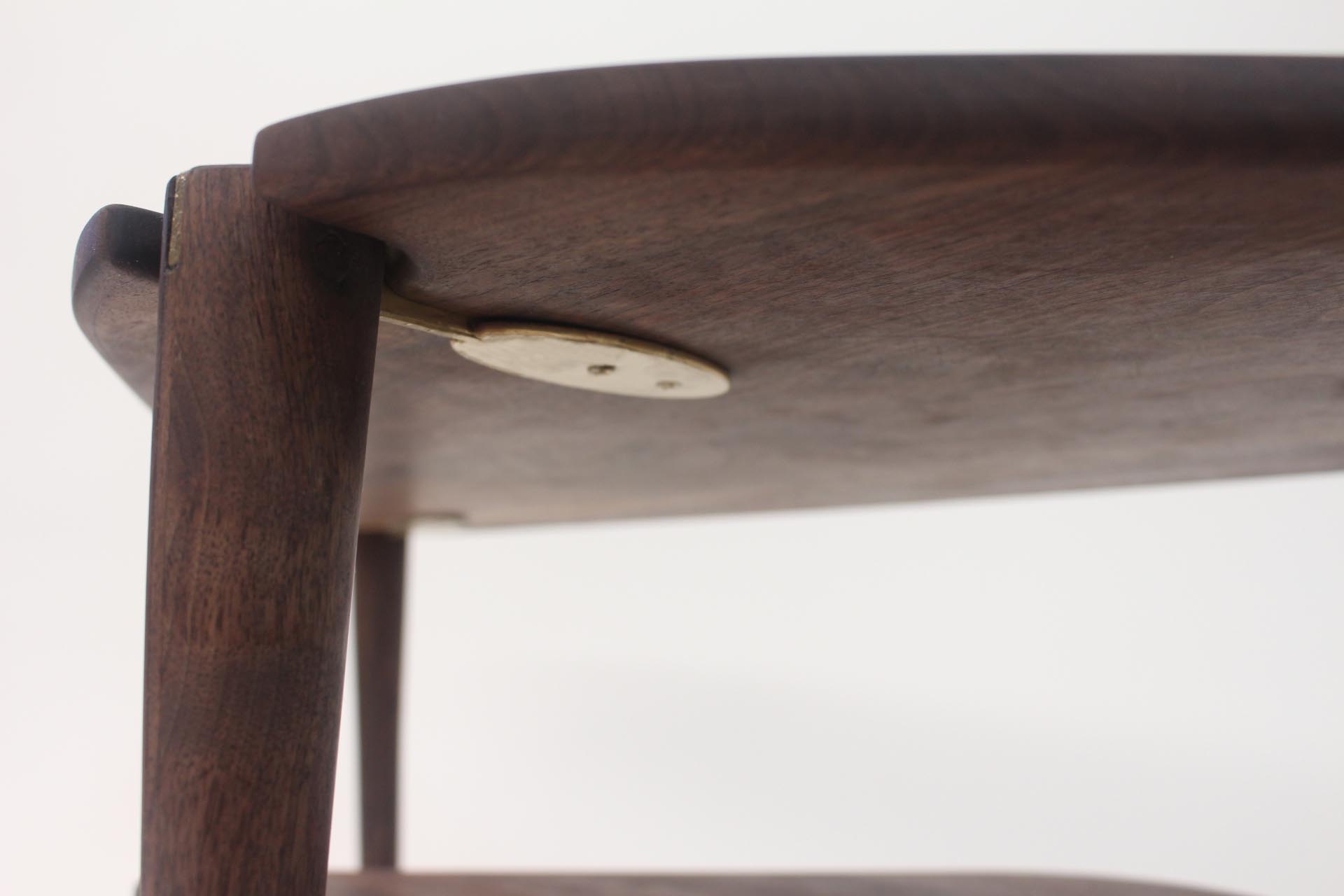 Sonia detail portable table design by Michael Aehle
