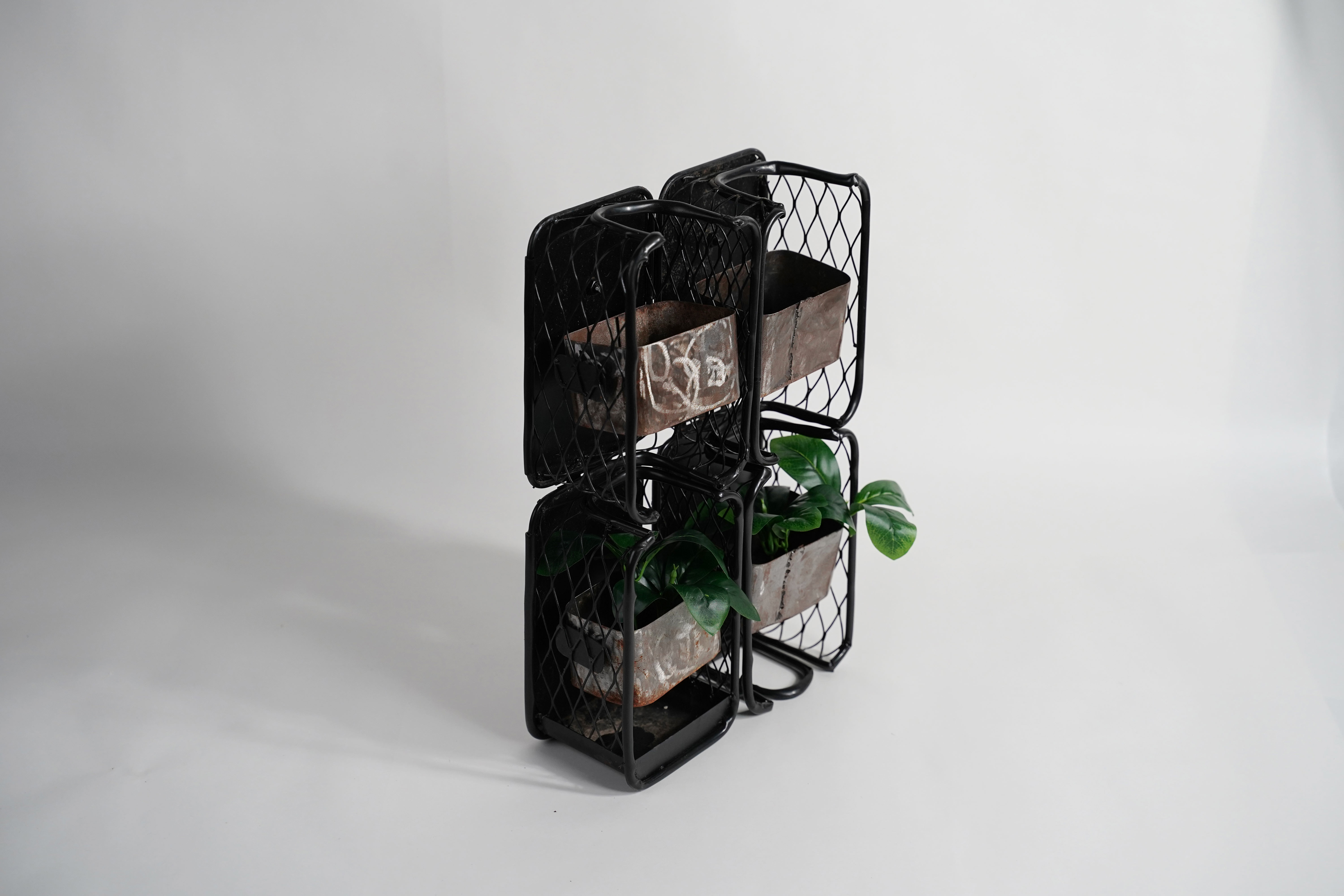 Sustain planter 2x2 design